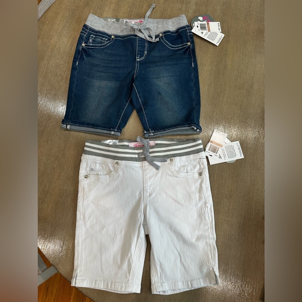 Seven7 girls size 12 lot of 2 White and Gray Striped Shorts NWT